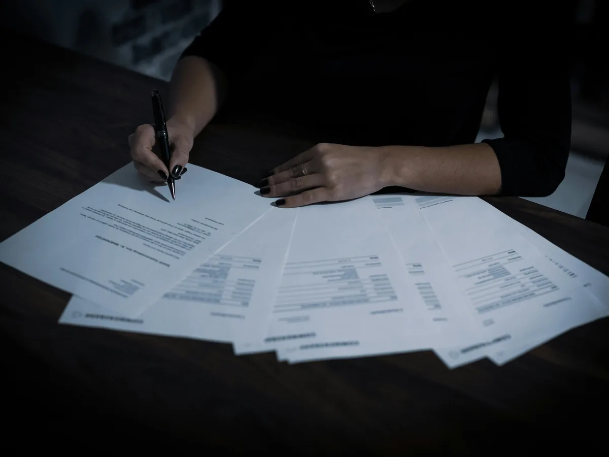 إعداد مستندات مطالبات التأمين ومتابعتها مع شركات التأمين